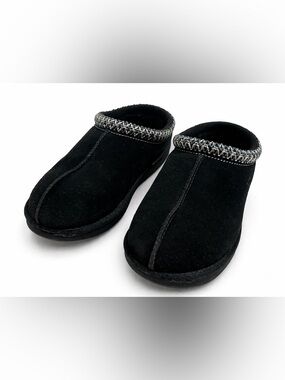 UGG Kids Black Suede Slippers Size 2 Cozy Slip On Shoes Shearling